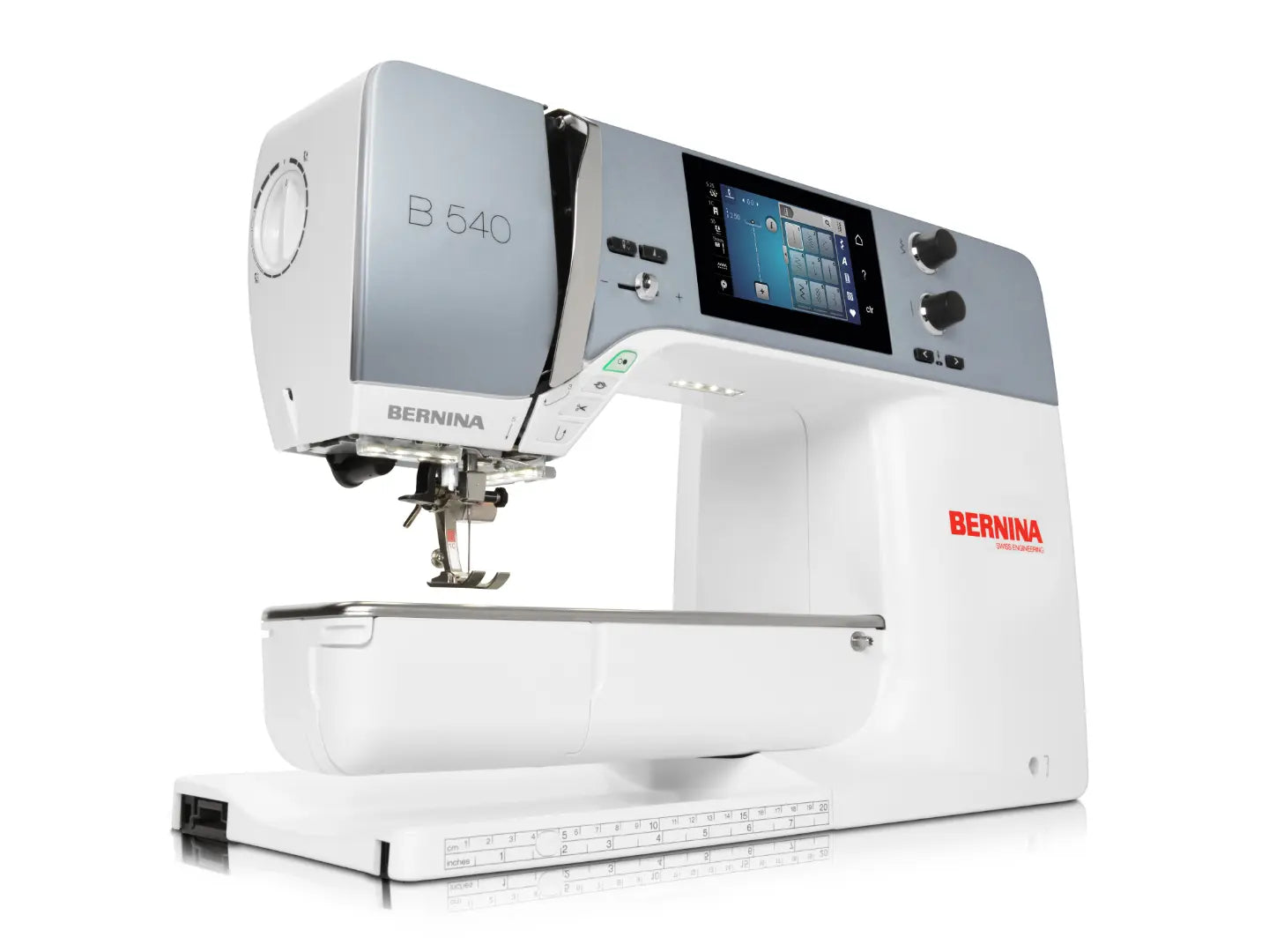 Bernina 540 – Machine à coudre – vue dynamique | Bernina Addict