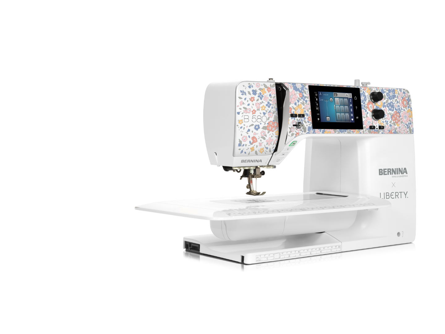 Bernina 580 Liberty Edition – point décoratif Liberty en cours | Bernina Addict