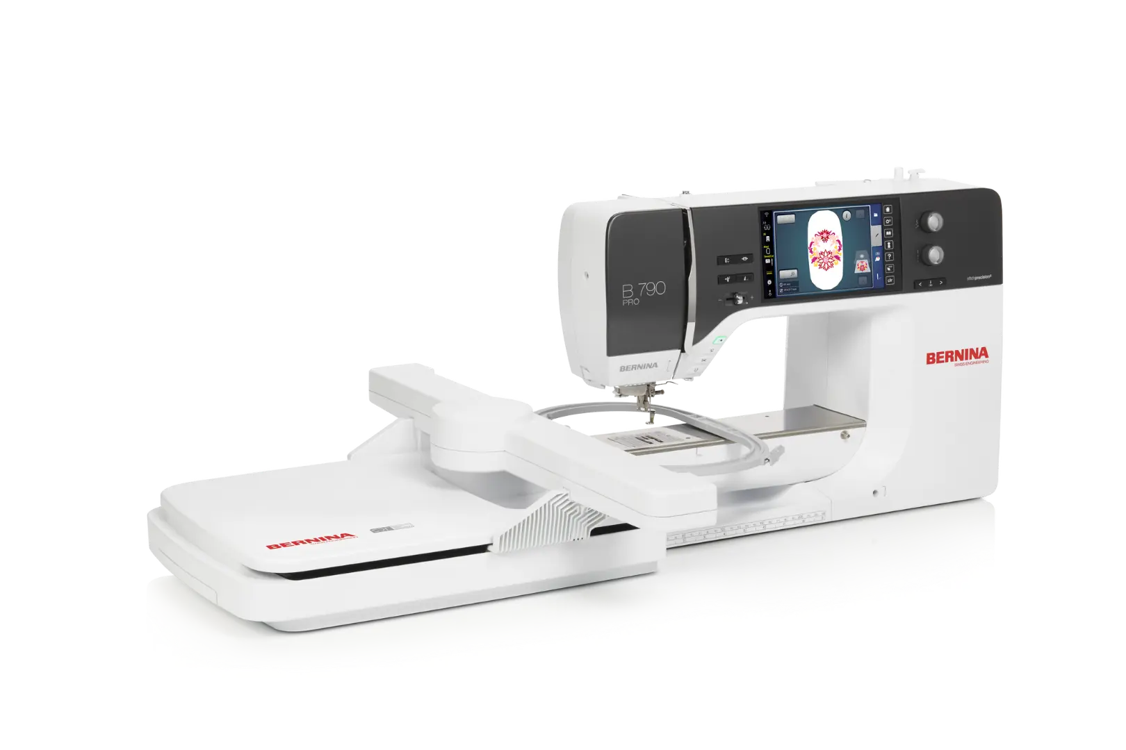 Bernina 790 PRO – Machine à coudre et broder – vue standard | Bernina Addict