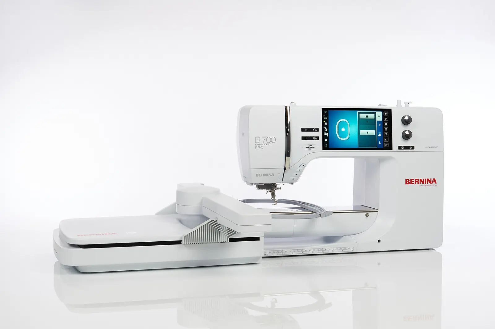 Bernina 700 PRO BERNINA ADDICT