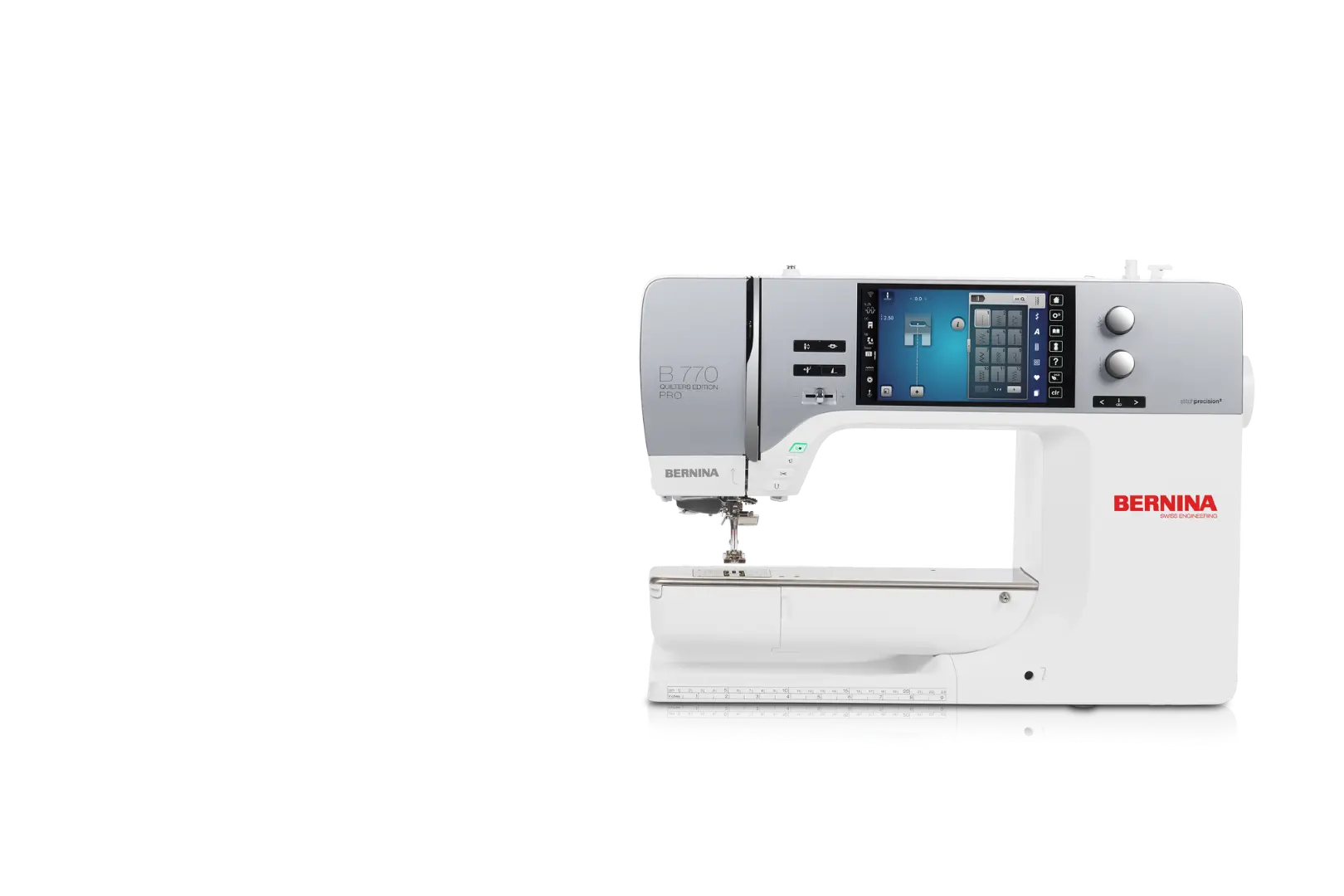 Bernina 770 QE PRO – Machine à quilter – vue de face | Bernina Addict