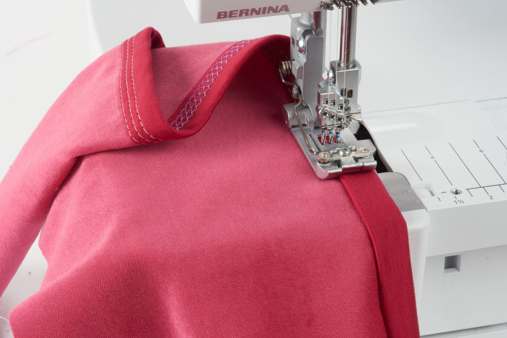 Accessoire couteau BERNINA L 890 – lame de coupe surjeteuse Série L