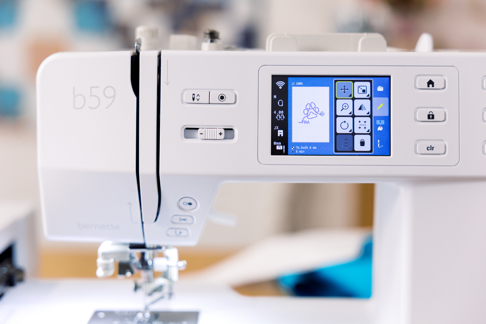 Bernette 59 – Machine à coudre + brodeuse BERNINA