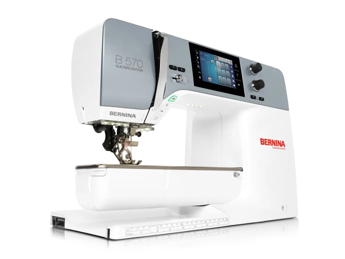 Bernina 570 QE – Machine à quilter – vue dynamique | Bernina Addict