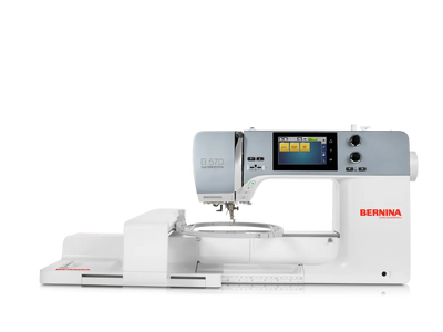 Bernina 570 QE – Machine à quilter – vue de face – avec module broderie | Bernina Addict