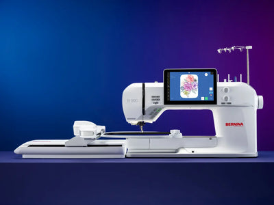 Bernina 990 – Machine à coudre et broder – vue de face | Bernina Addict