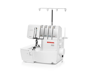 Bernina L 450 – Surjeteuse – vue produit | Bernina Addict
