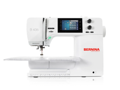 Bernina 435 – Machine à coudre – vue de face – avec table rallonge | Bernina Addict