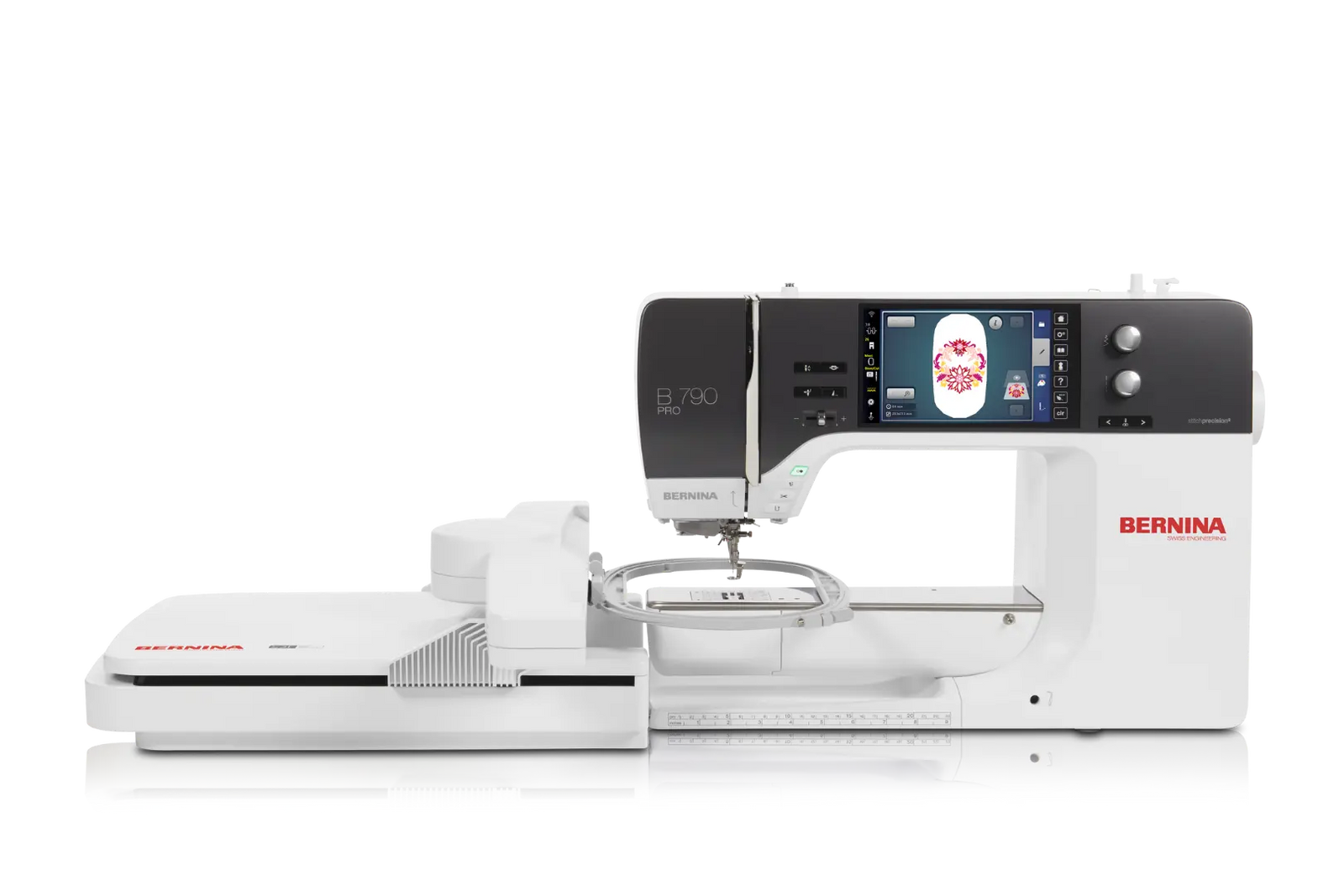 BERNINA B 790 PRO — vue produit frontale avec module de broderie