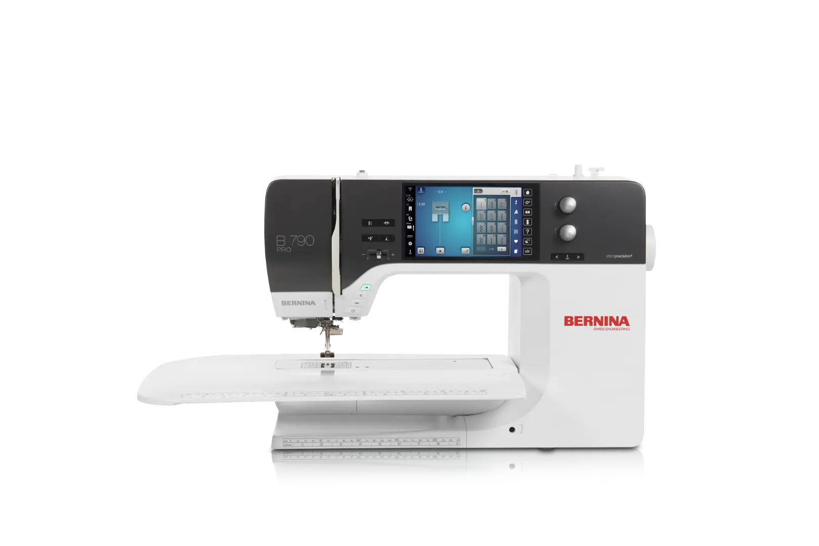 Bernina 790 PRO – Machine à coudre et broder – vue de face – avec table rallonge | Bernina Addict