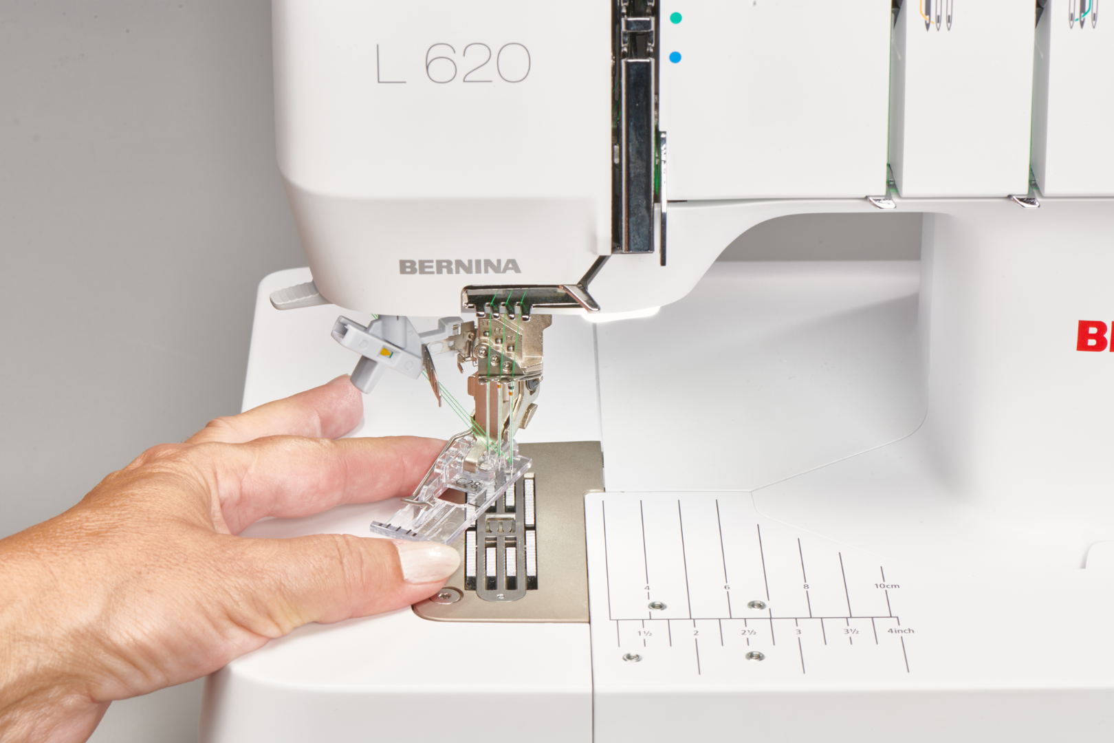 Bernina L 620 – Recouvreuse BERNINA