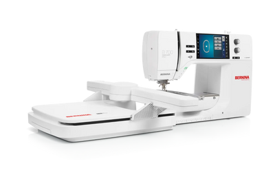 Bernina 700 PRO – Machine à broder – vue atelier | Bernina Addict